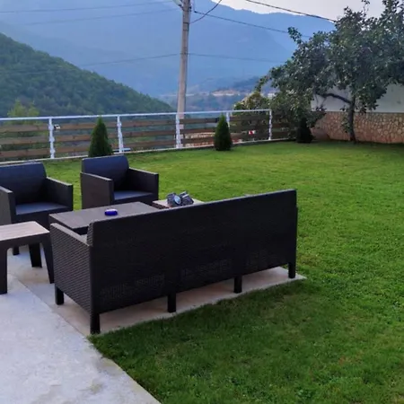 Guest House Mihalkovo *